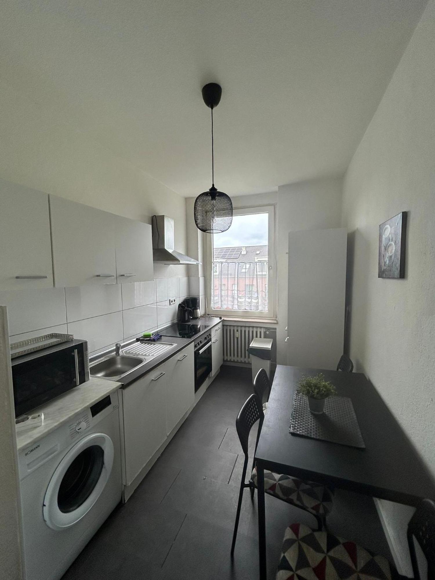 Wohnung In Koeln Екстериор снимка
