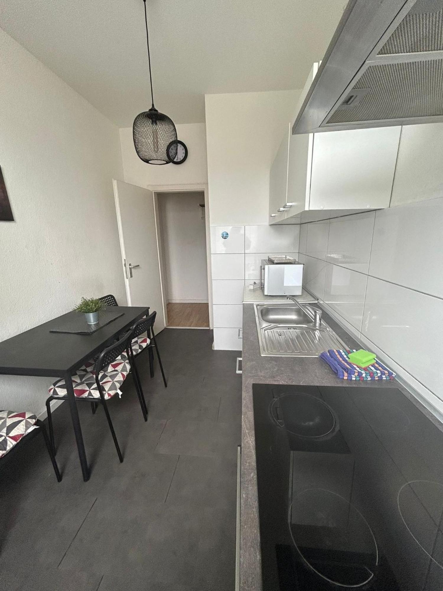 Wohnung In Koeln Екстериор снимка